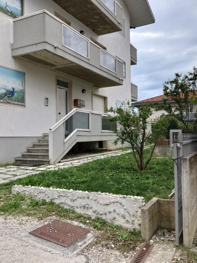 Apartamento Stella 1 Roseto Degli Abruzzi Exterior foto